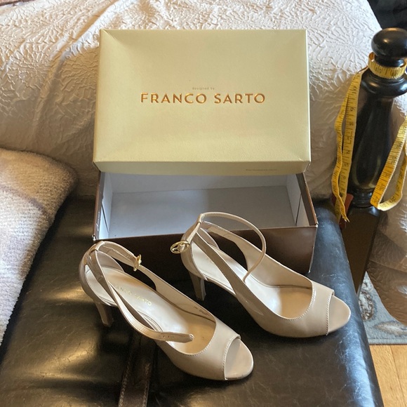 Franco Sarto Shoes - Womens franco sarto heeled dress shoe with ankle strap